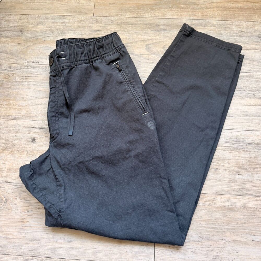 L.L. Bean Explorer Ripstop Pants Men's Medium 32 Tapered Leg Black